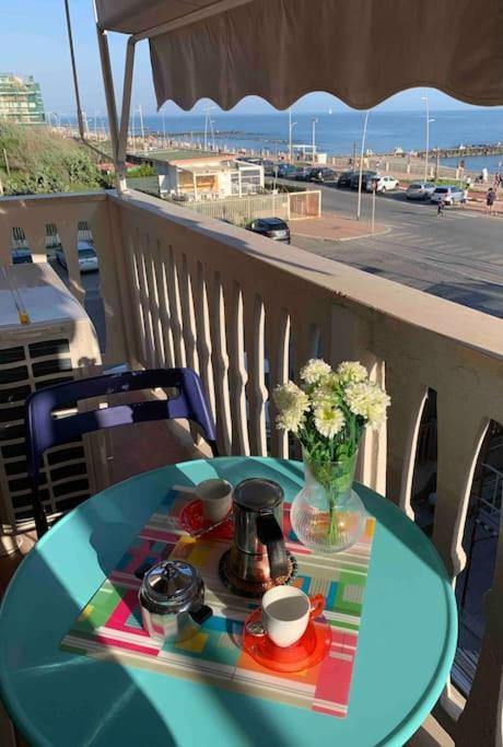 Rome'S Harbour All Year Lido di Ostia Kültér fotó